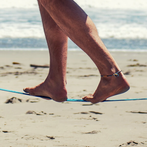 Slackline in sicurezza per sviluppare equilibrio